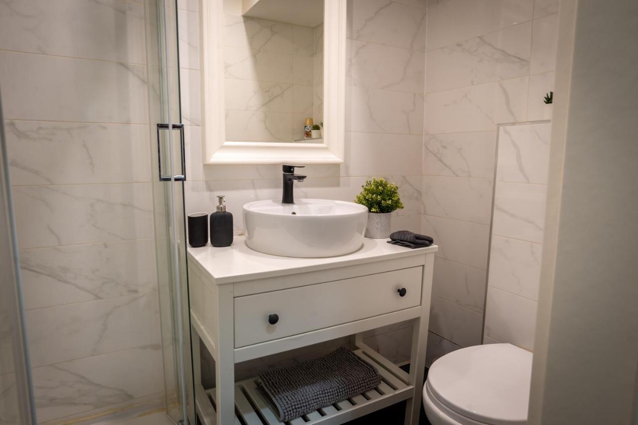 Casa Wesselenyi - Cosy Apartments In The City Center Budapest Luaran gambar