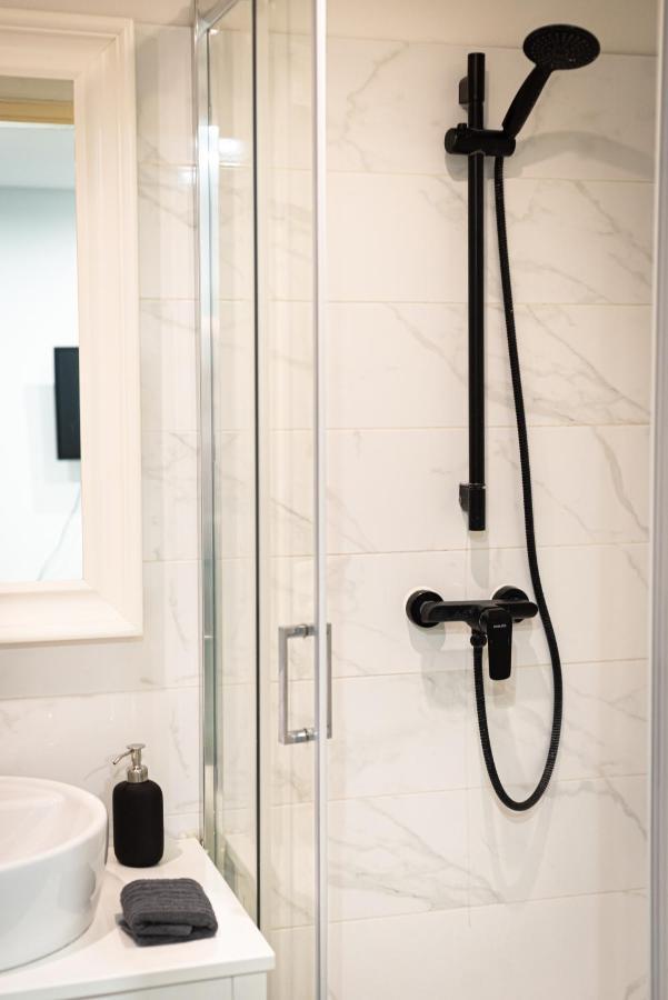 Casa Wesselenyi - Cosy Apartments In The City Center Budapest Luaran gambar